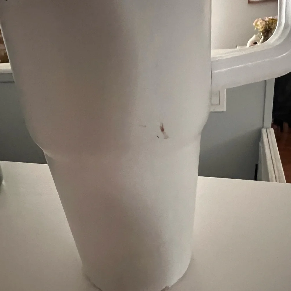 The Cloneial Golf Course White Travel Mug 20oz